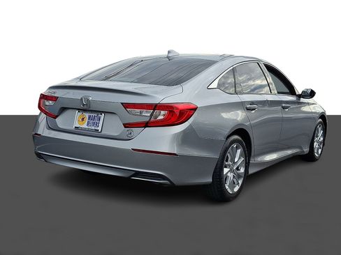Used 2018 Honda Accord LX image 7