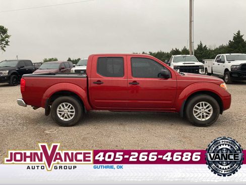 Used 2018 Nissan Frontier SV w/ Value Truck Package RWD image 8