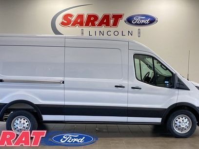 New 2026 Ford Transit 250 148 Medium Roof Extended AWD w/ Exterior Upgrade Package
