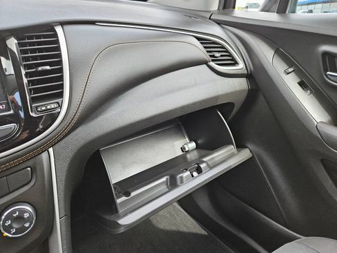 Used 2020 Chevrolet Trax LS w/ Tint and Cruise Package FWD image 18
