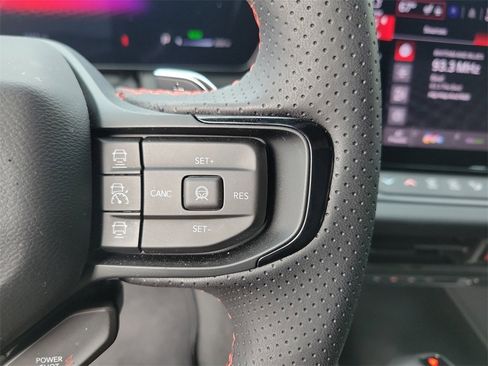 Used 2025 Dodge Charger R/T Scat Pack w/ Track Pack image 28