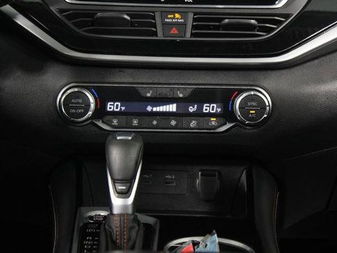 Certified 2025 Nissan Altima 2.5 SR w/ SR Premium Package FWD image 22