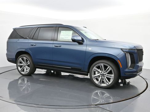 New 2025 Cadillac Escalade Sport Platinum w/ LPO, Floor Liner Package image 7