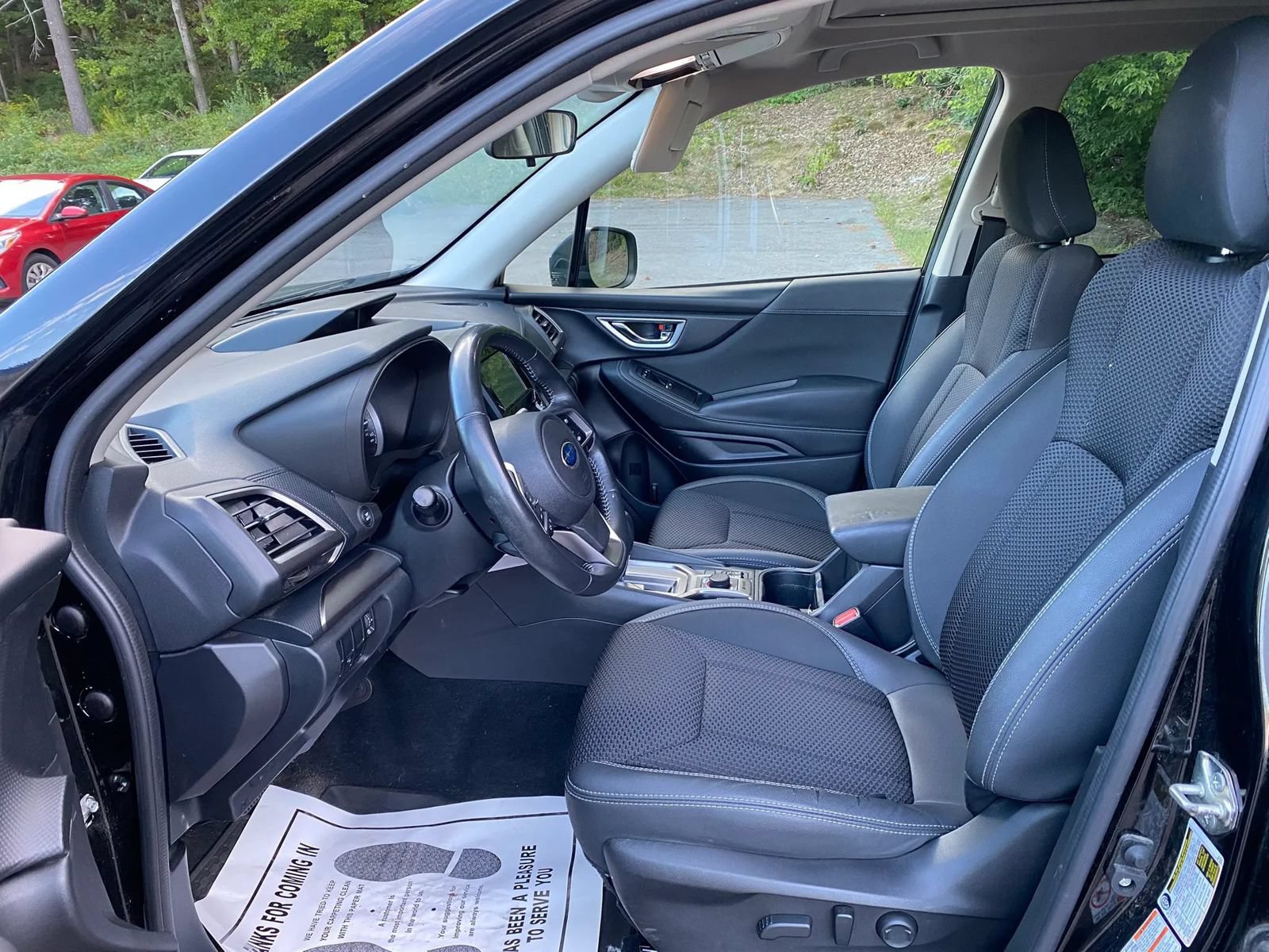 Used 2020 Subaru Forester Premium AWD/4WD image 9