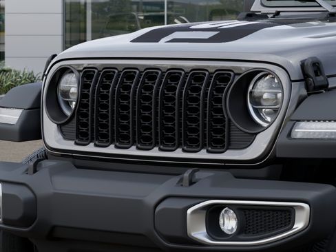 New 2026 Jeep Gladiator Sport AWD/4WD image 36