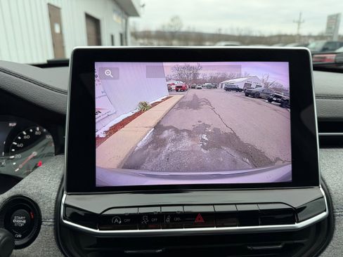 Used 2022 Jeep Compass Latitude w/ Sun and Sound Group image 20