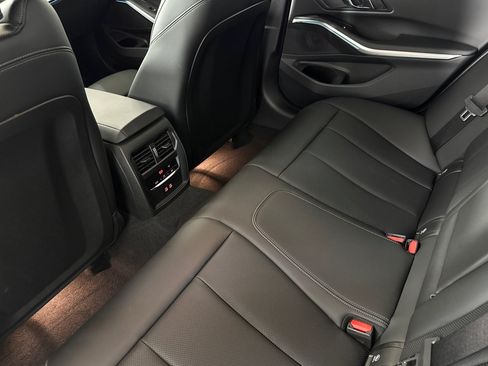 Used 2024 BMW 330e w/ M Sport Package RWD image 27