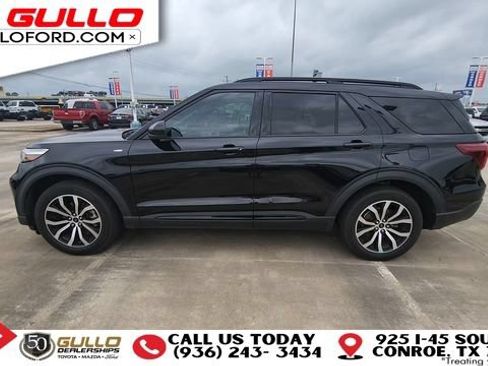 Certified 2022 Ford Explorer ST-Line w/ Class IV Trailer Tow Package RWD image 5