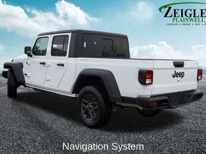 Used 2025 Jeep Gladiator Sport