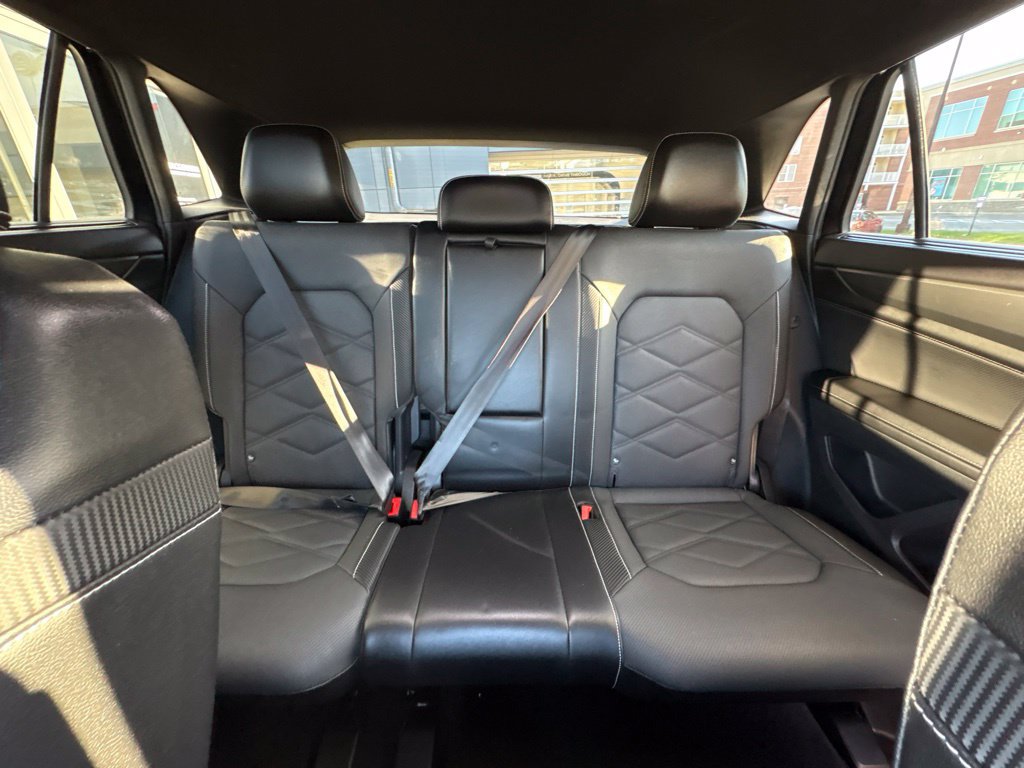 Used 2024 Volkswagen Atlas Cross Sport SE AWD/4WD image 17