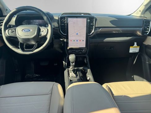 New 2025 Ford Ranger Lariat w/ Chrome Accent Package image 14