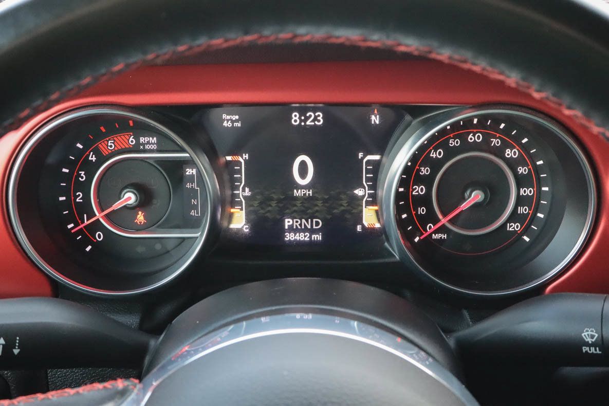 Used 2022 Jeep Wrangler Unlimited Rubicon AWD/4WD image 31