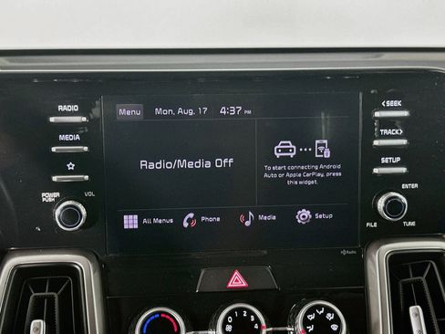 Used 2023 Kia Sorento LX FWD image 21
