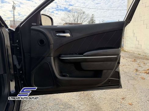 Used 2023 Dodge Charger GT image 13