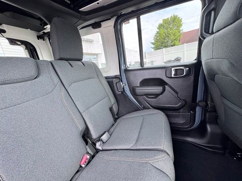New 2026 Jeep Wrangler Unlimited Sport AWD/4WD image 21