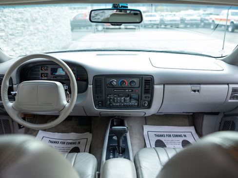 Used 1995 Chevrolet Impala Sedan image 34