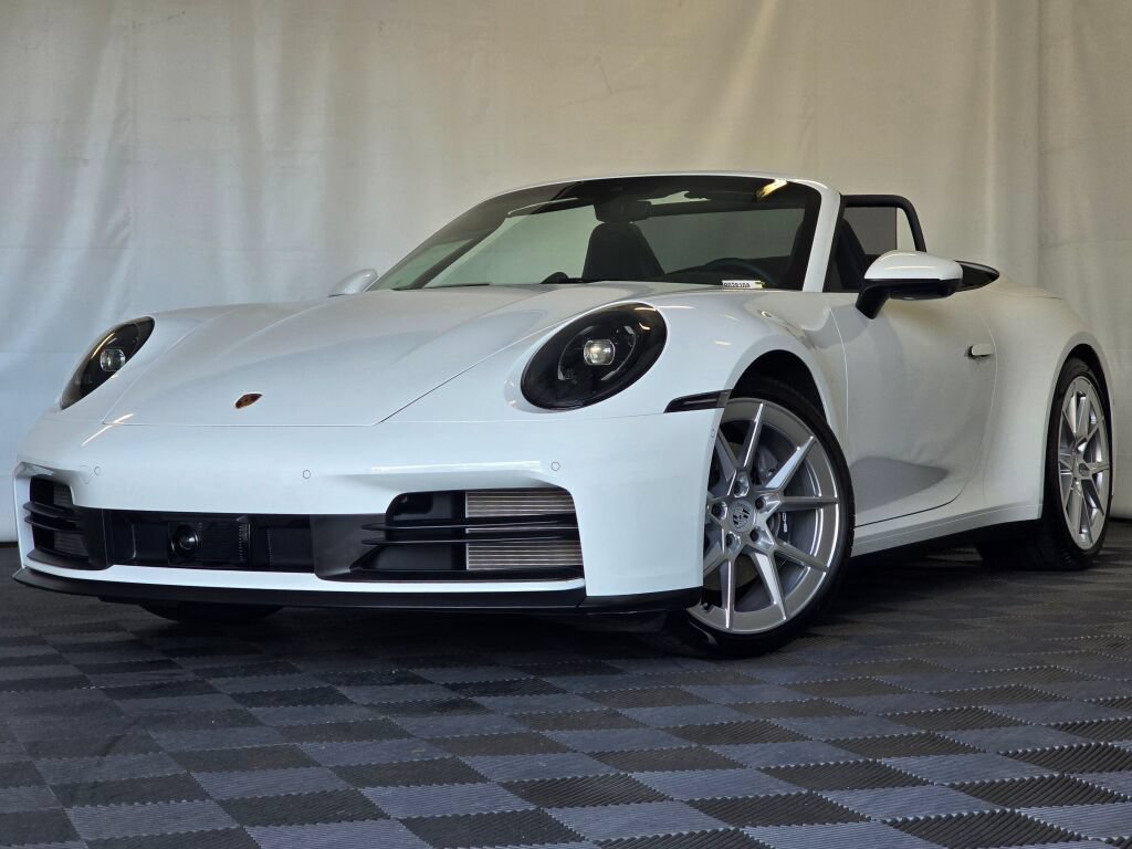 Certified 2025 Porsche 911 Carrera RWD image 1