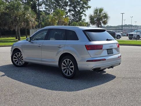 Used 2019 Audi Q7 3.0T Premium Plus w/ Premium Plus Package AWD/4WD image 4