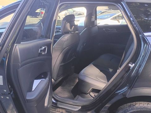 Certified 2025 Kia Sportage EX AWD/4WD image 16