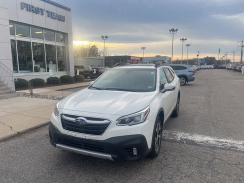 Used 2020 Subaru Outback Limited XT image 7