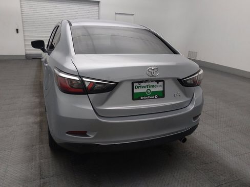 Used 2017 Toyota Yaris iA image 6