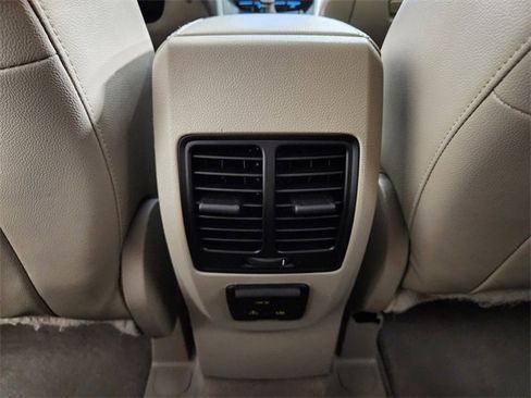 Used 2013 Ford Escape SEL image 31