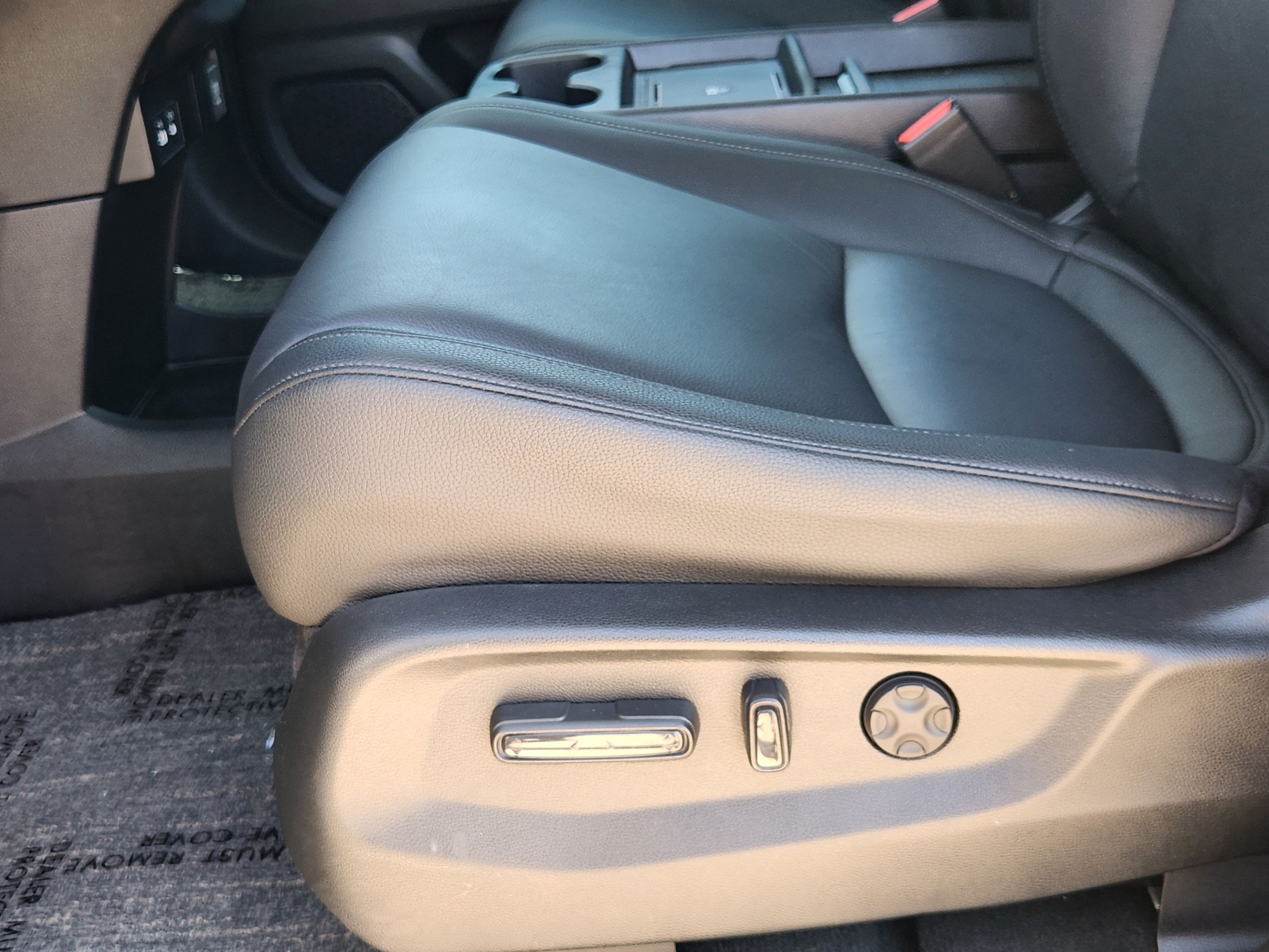 Certified 2026 Honda Odyssey EX-L image 36
