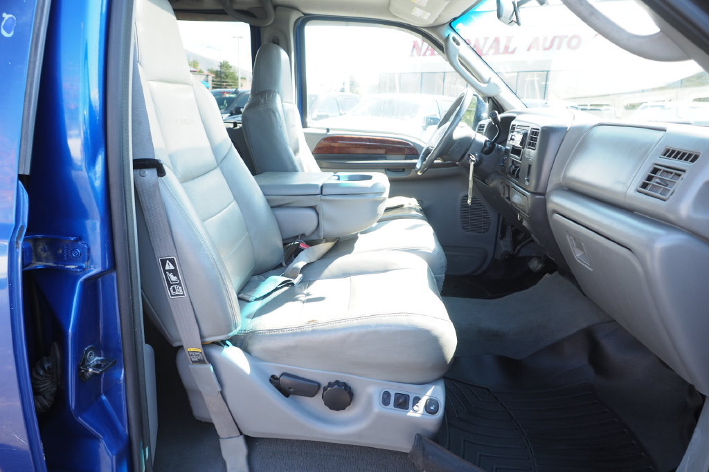Used 2003 Ford F250 Lariat AWD/4WD image 17