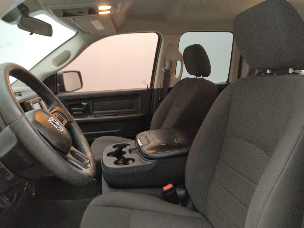 Used 2019 RAM 1500 Express w/ Express Value Package RWD image 17