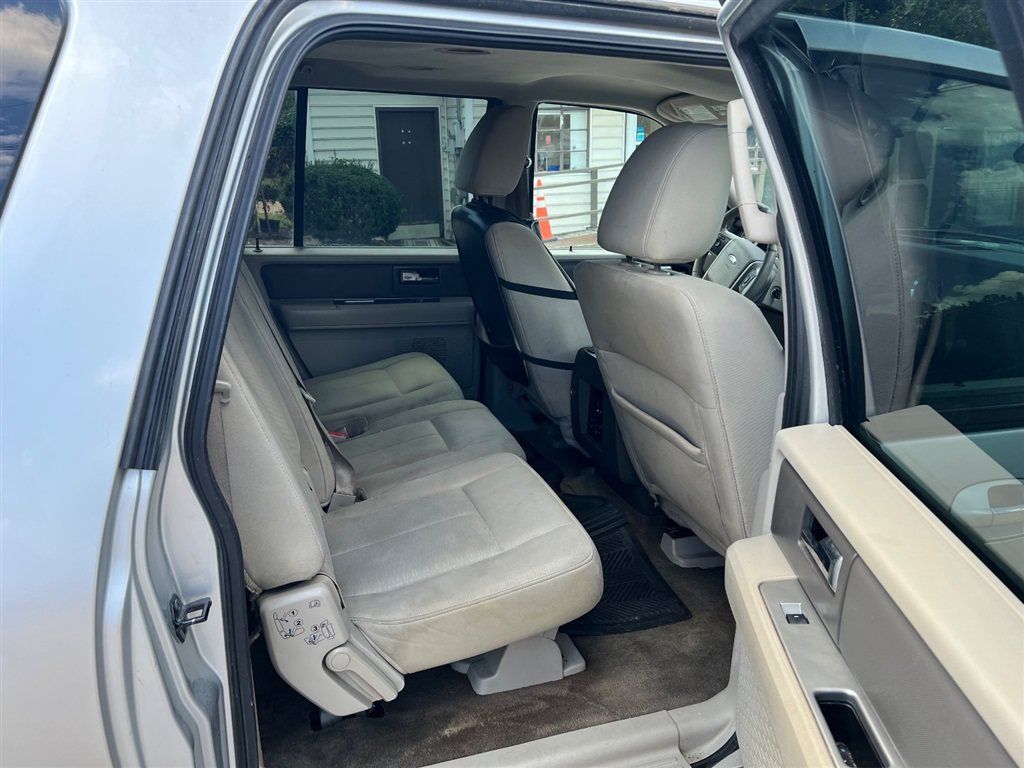 Used 2010 Ford Expedition EL XLT RWD image 15