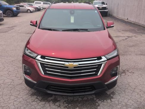 Used 2023 Chevrolet Traverse LT w/ LPO, Floor Liner Package AWD/4WD image 23