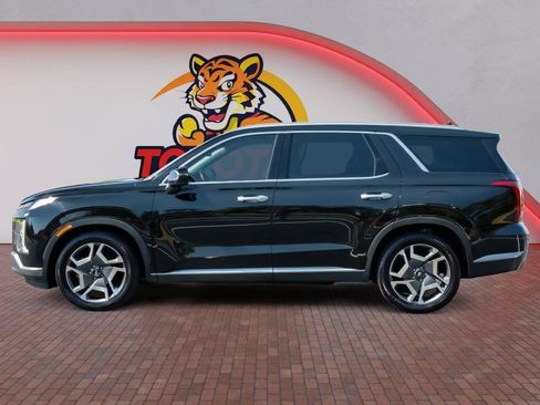 Used 2024 Hyundai Palisade SEL w/ Premium Package AWD/4WD image 9