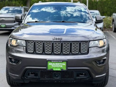 Used 2021 Jeep Grand Cherokee Altitude AWD/4WD image 8