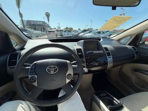 Used 2005 Toyota Prius FWD image 7