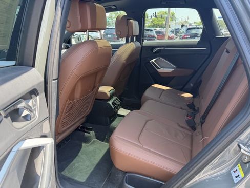 Used 2024 Audi Q3 2.0T Premium Plus w/ Premium Plus Package AWD/4WD image 4