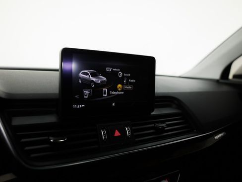 Used 2018 Audi Q5 2.0T Premium image 23