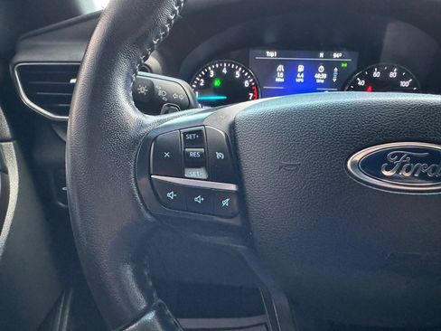 Used 2020 Ford Explorer XLT w/ Equipment Group 202A image 36