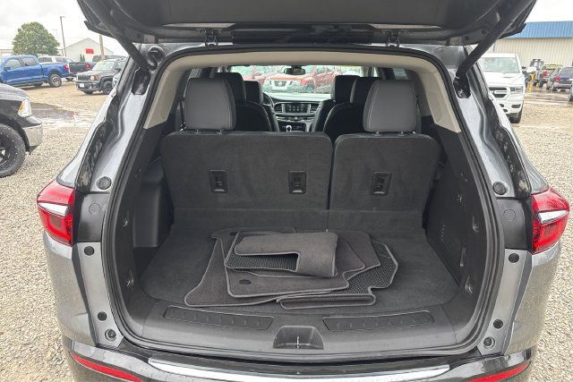 Used 2019 Buick Enclave Premium AWD/4WD image 12