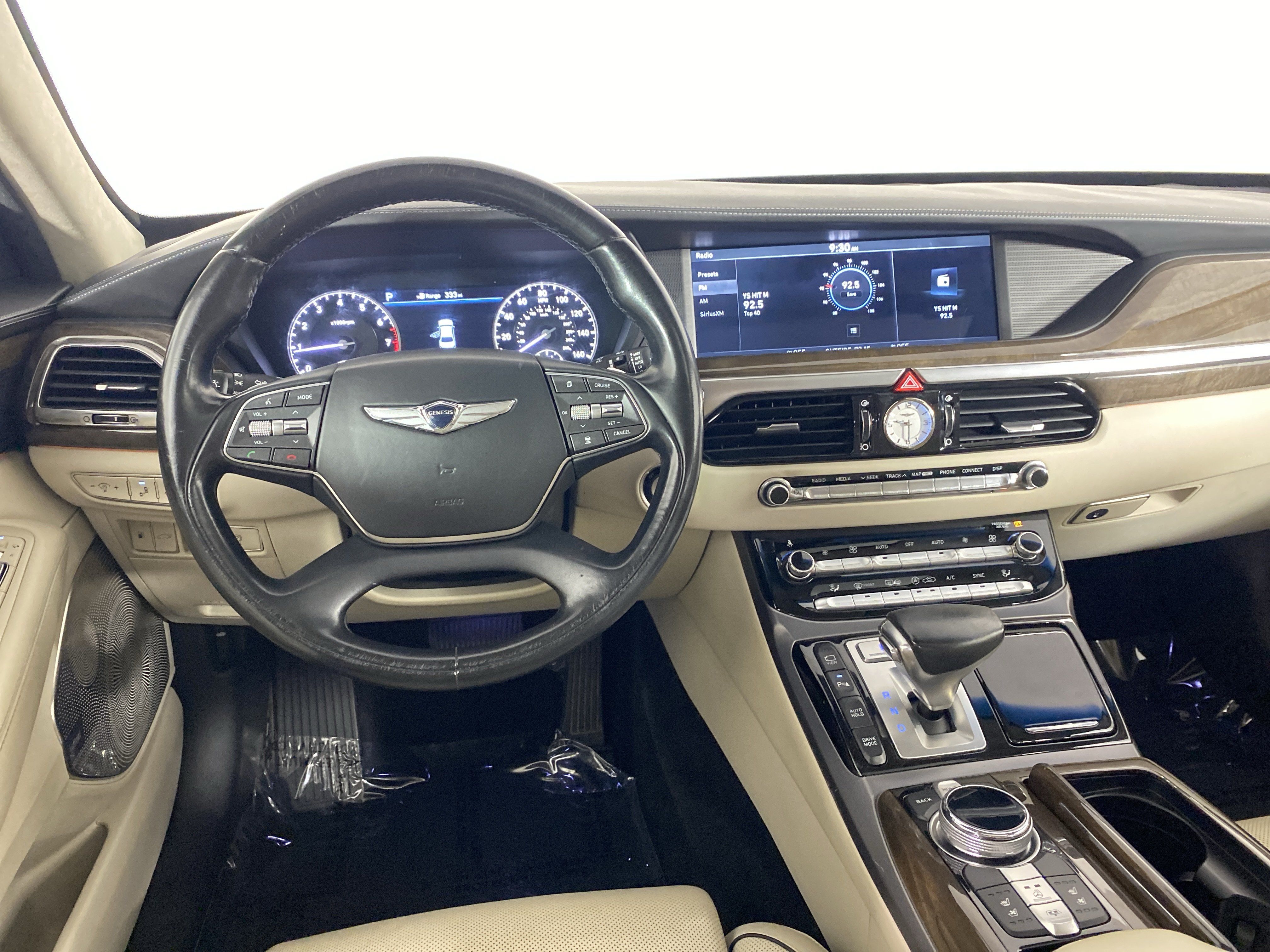 Used 2018 Genesis G90 5.0 Ultimate RWD image 21