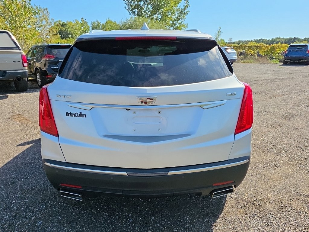 Used 2019 Cadillac XT5 FWD image 7