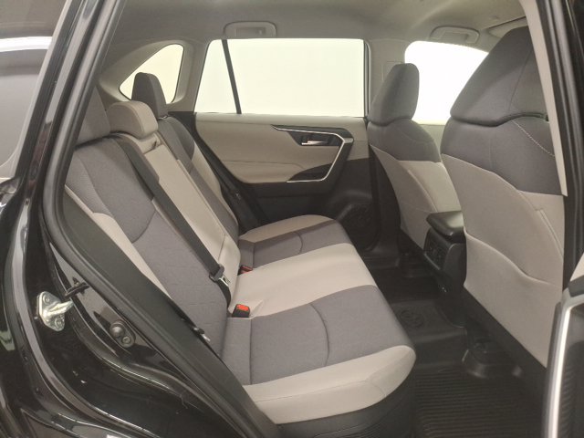Used 2023 Toyota RAV4 XLE AWD/4WD image 39