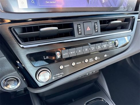New 2025 Lexus ES 350 w/ Premium Package image 19