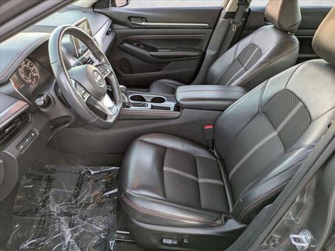 Used 2023 Nissan Altima 2.5 SR image 14
