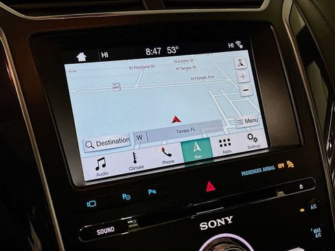 Certified 2017 Ford Explorer Platinum image 28