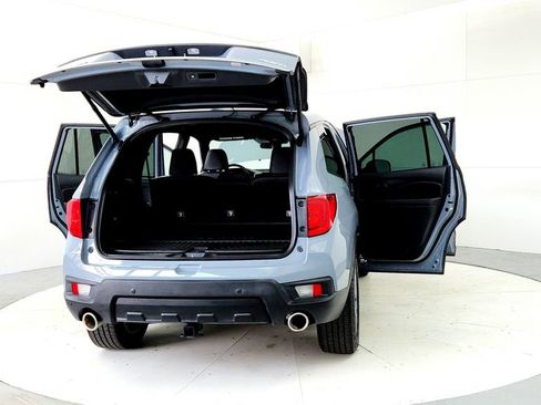 Used 2023 Honda Passport EX-L image 11