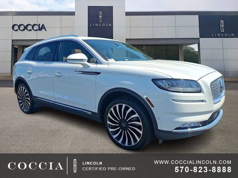 Used 2023 Lincoln Nautilus Black Label AWD/4WD image 3