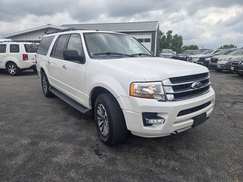 Used 2017 Ford Expedition EL XLT w/ Equipment Group 202A AWD/4WD image 9