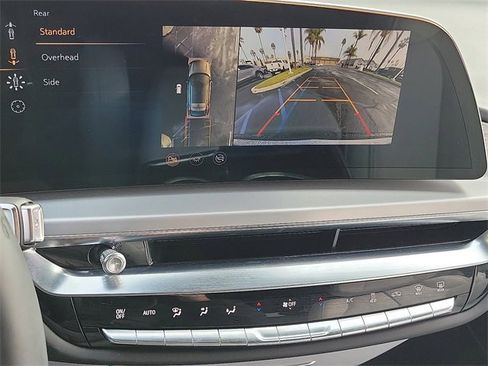 Used 2025 Cadillac Lyriq Sport image 12