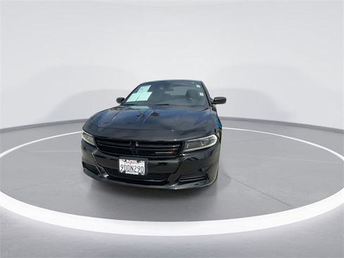 Certified 2022 Dodge Charger SXT w/ Leather Interior Group image 3