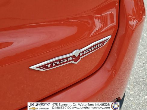 Used 2020 Jeep Compass Trailhawk AWD/4WD image 31